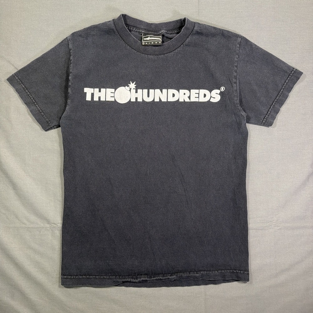 Vintage The One Hundreds Black Cotton Tee Size Small Essentials